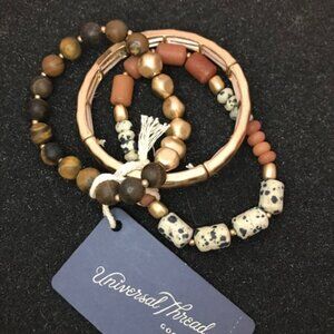3/$25 NWT Universal Threads Gold Tone Bangle & Beaded Stretch Bracelet Set